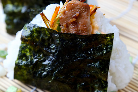 Ginger Chicken Onigiri With Spicy Mayo