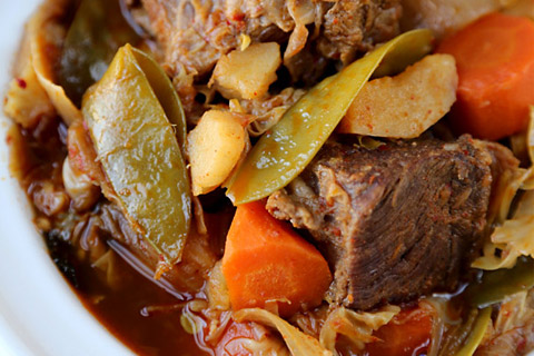 Rice Cooker Korean Short Ribs