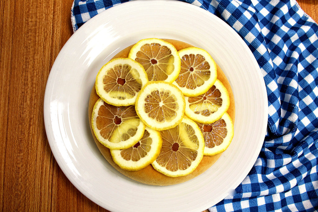 Lemon cake made in rice cooker
