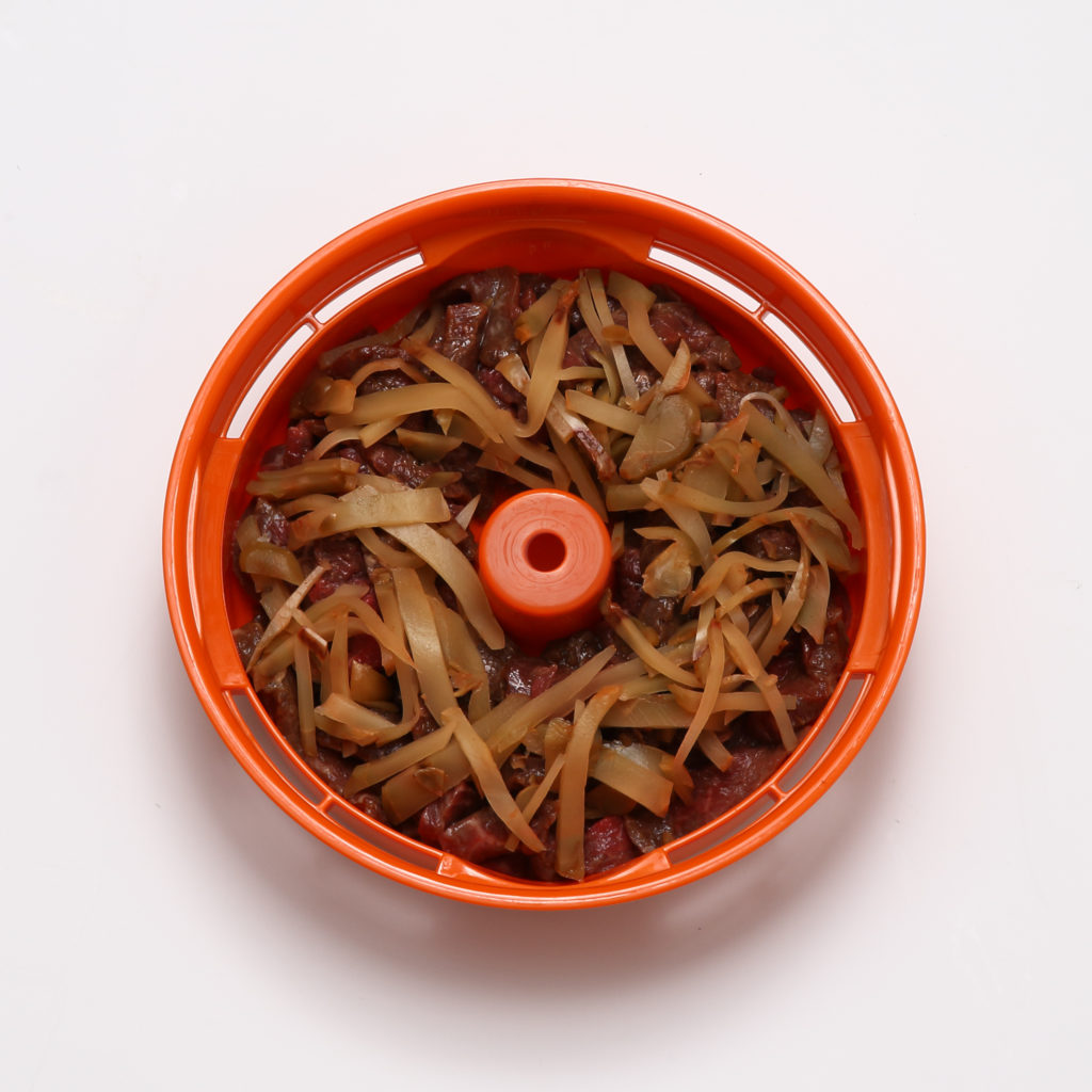 beef rice bowl ingredients in Tacook steam tray