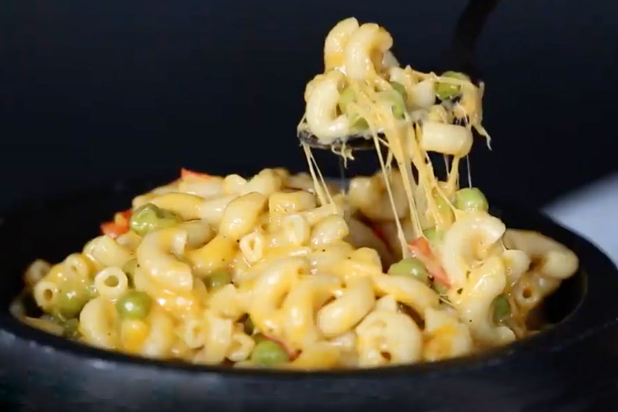 slow cooker mac and cheese